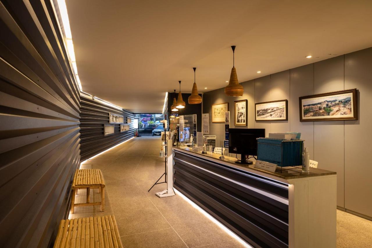 Pakchong Center Poshtel Hotel Luaran gambar